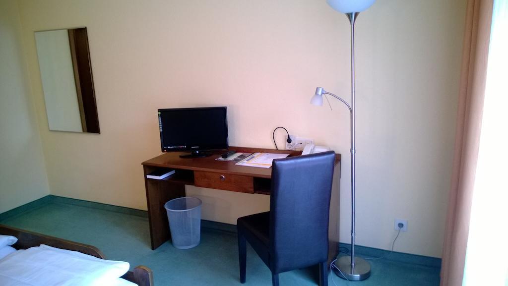 Landhotel Vierjahreszeiten Bad Königshofen im Grabfeld Rom bilde