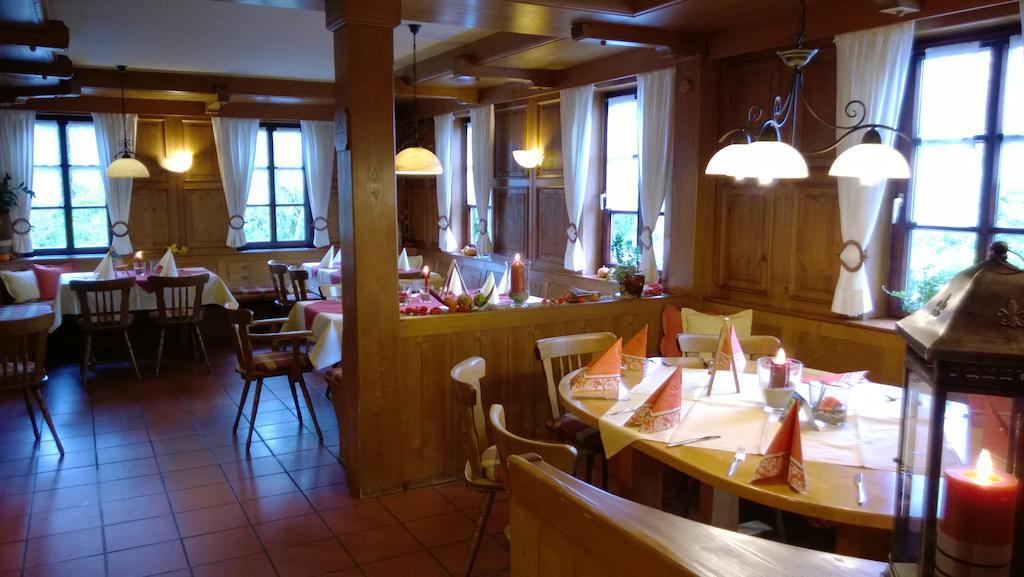 Landhotel Vierjahreszeiten Bad Königshofen im Grabfeld Eksteriør bilde
